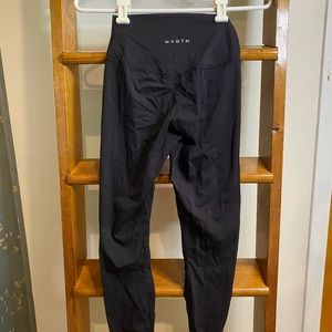 NVGTN Leggings